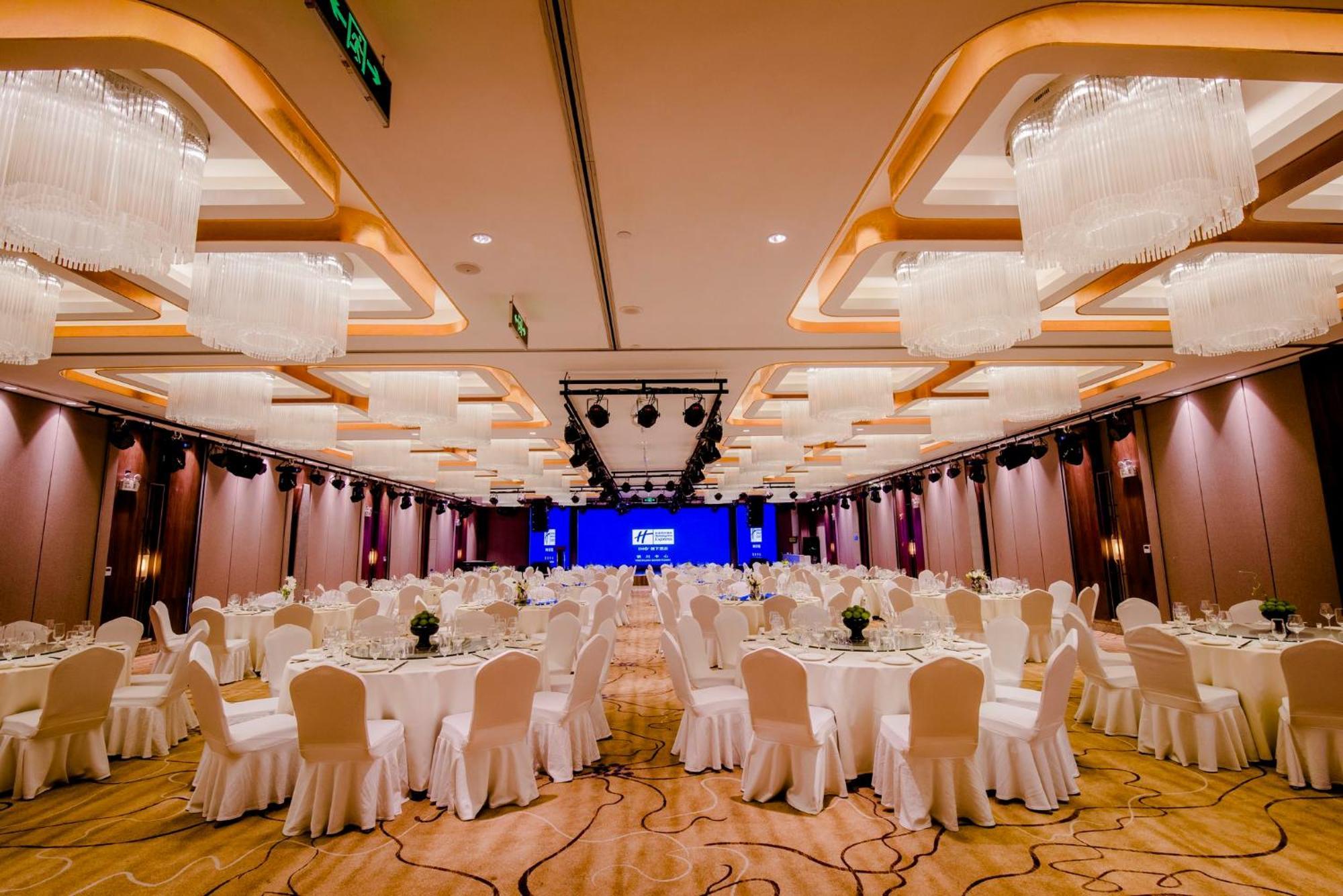 Holiday Inn Express Yinchuan Downtown By Ihg Exteriör bild