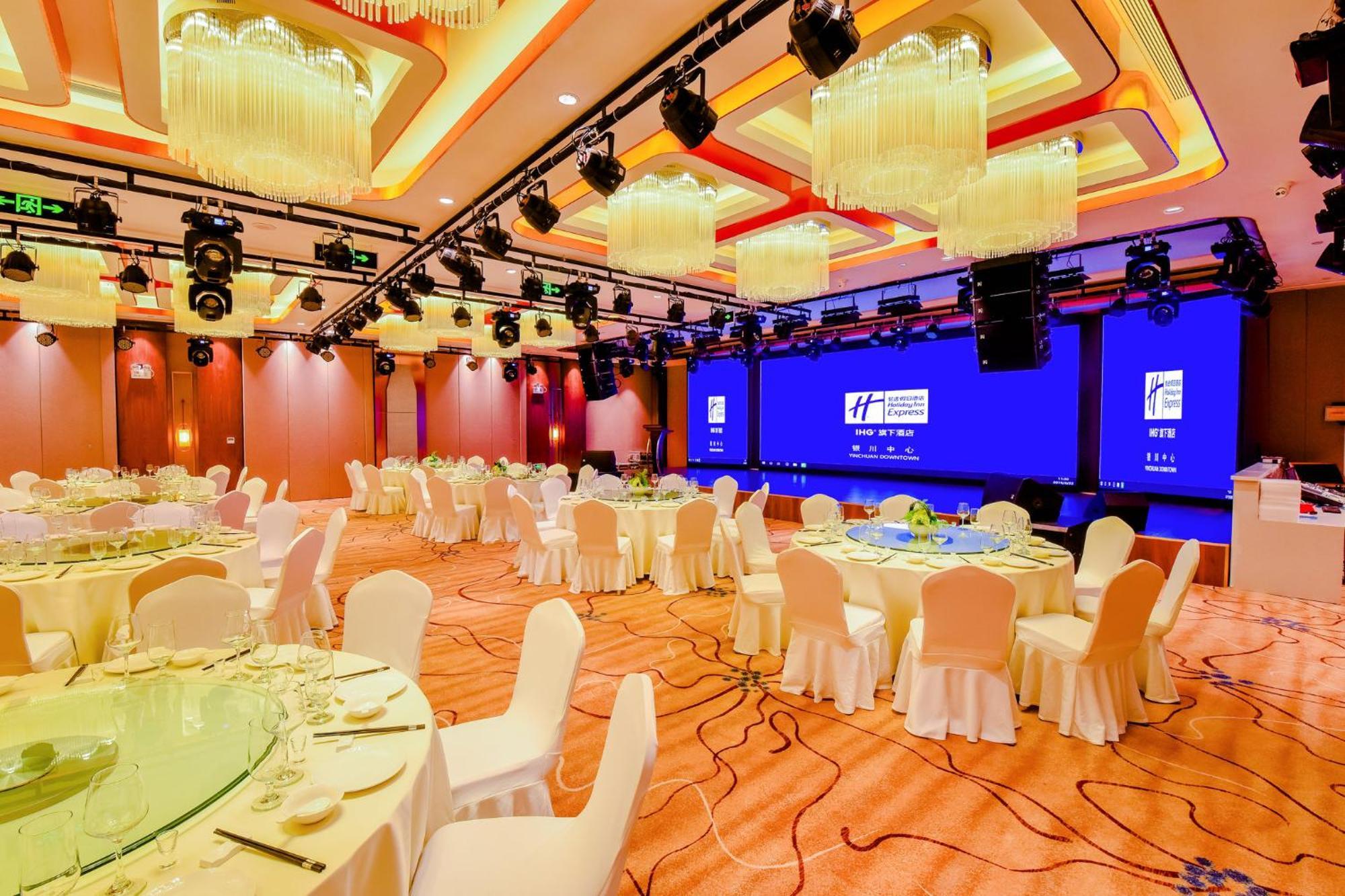 Holiday Inn Express Yinchuan Downtown By Ihg Exteriör bild